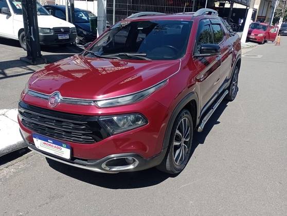 FIAT TORO 2.0 16V TURBO DIESEL VOLCANO 4WD AT9 FIAT TORO 2.0 16V TURBO DIESEL VOLCANO 4WD AT9